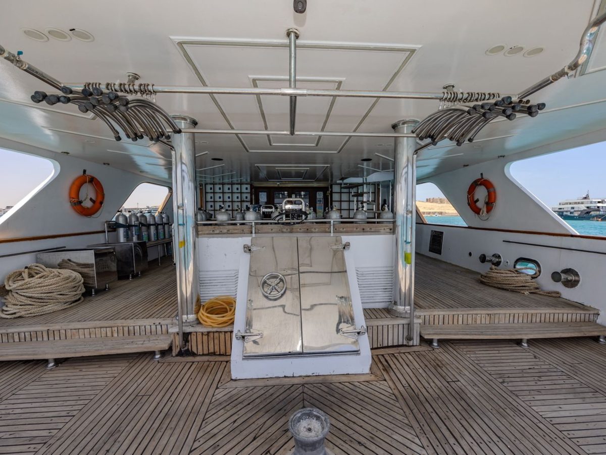 Spacious dive platform and equipment area on the liveaboard