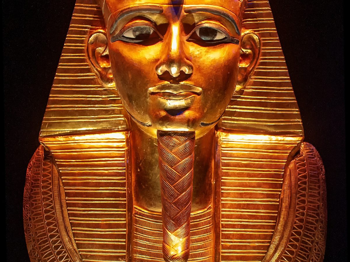 Golden funerary mask of Tutankhamun